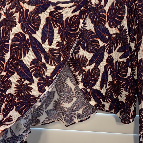 Crop top - Picture 3 of 4